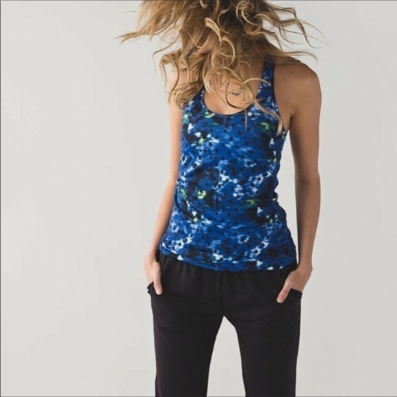 Lululemon Cool Racerback Tank Windy Blooms - Picture 1 of 8